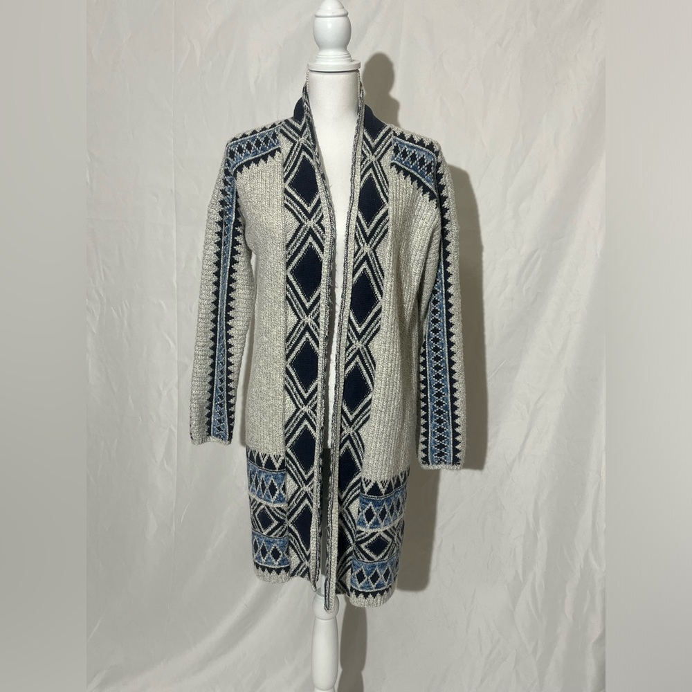 Lucky Brand Open Cardigan Gray Blue Aztec Design Longer Length Womens Small